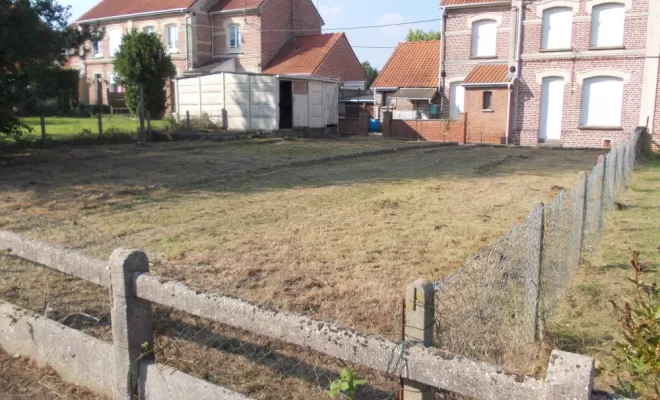PJE Services : débroussaillage et remise en état d'un terrain à Bruay-la-Buissière, Béthune, PJE Services